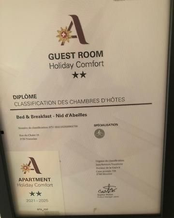 Ferienwohnung Nid d'abeilles Tramelan Exterior foto